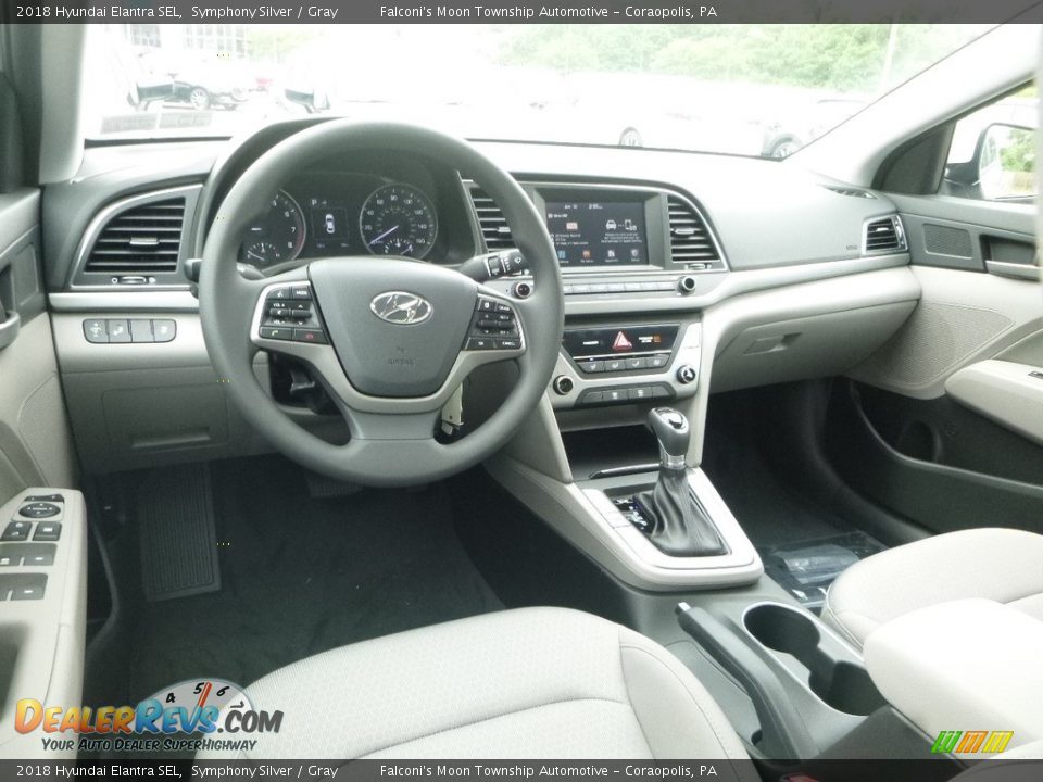 2018 Hyundai Elantra SEL Symphony Silver / Gray Photo #10