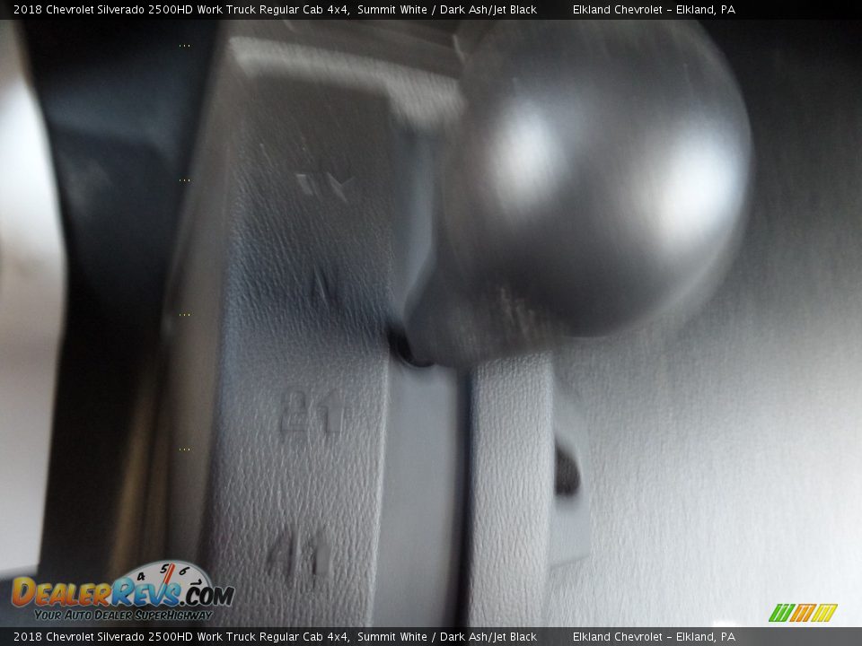 2018 Chevrolet Silverado 2500HD Work Truck Regular Cab 4x4 Summit White / Dark Ash/Jet Black Photo #26