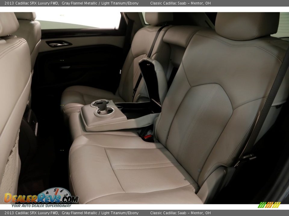2013 Cadillac SRX Luxury FWD Gray Flannel Metallic / Light Titanium/Ebony Photo #19