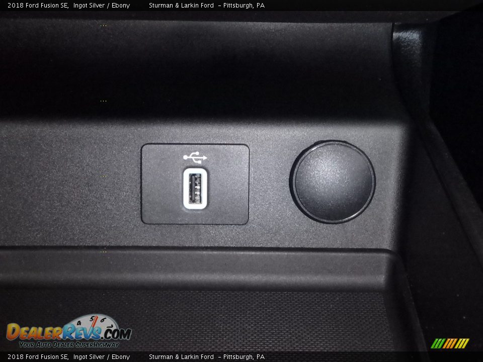2018 Ford Fusion SE Ingot Silver / Ebony Photo #14