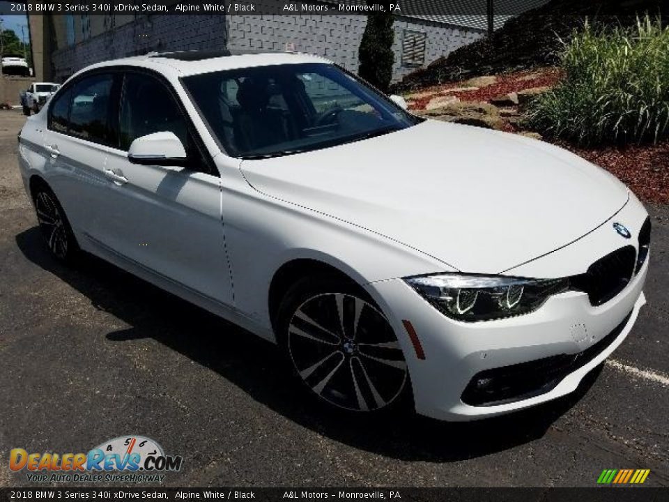 2018 BMW 3 Series 340i xDrive Sedan Alpine White / Black Photo #1