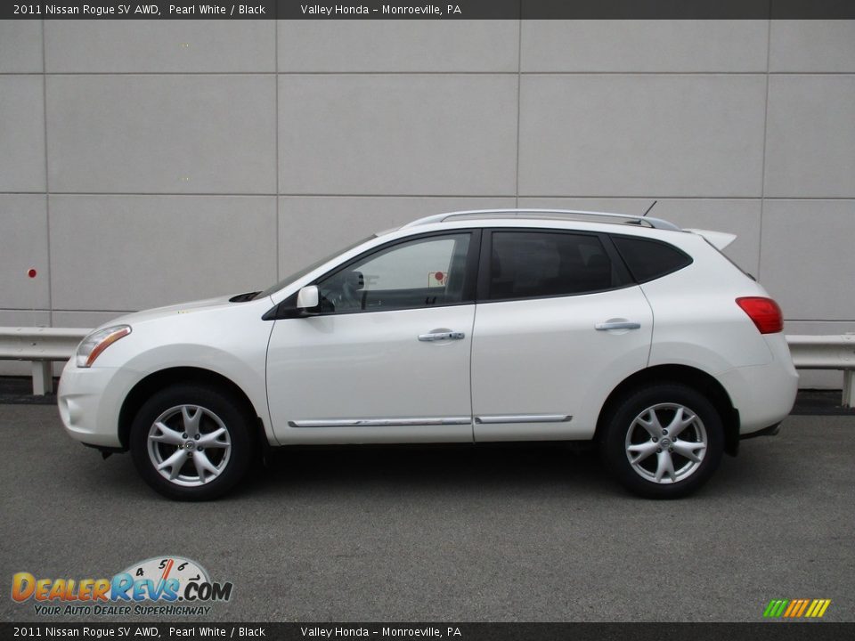 2011 Nissan Rogue SV AWD Pearl White / Black Photo #2