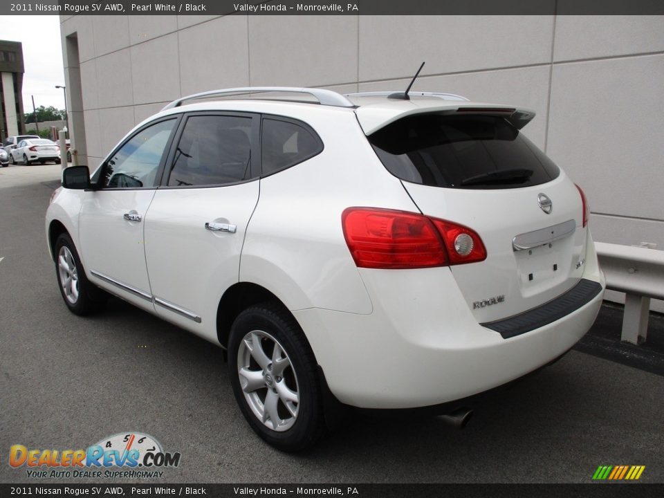 2011 Nissan Rogue SV AWD Pearl White / Black Photo #3