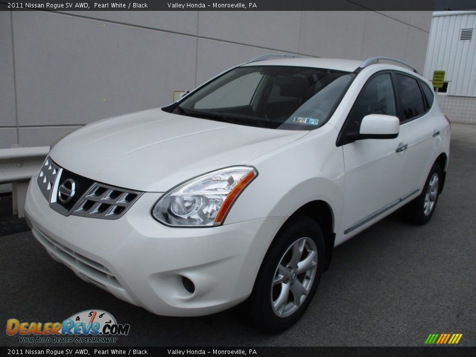 2011 Nissan Rogue SV AWD Pearl White / Black Photo #9