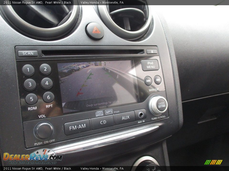 2011 Nissan Rogue SV AWD Pearl White / Black Photo #17