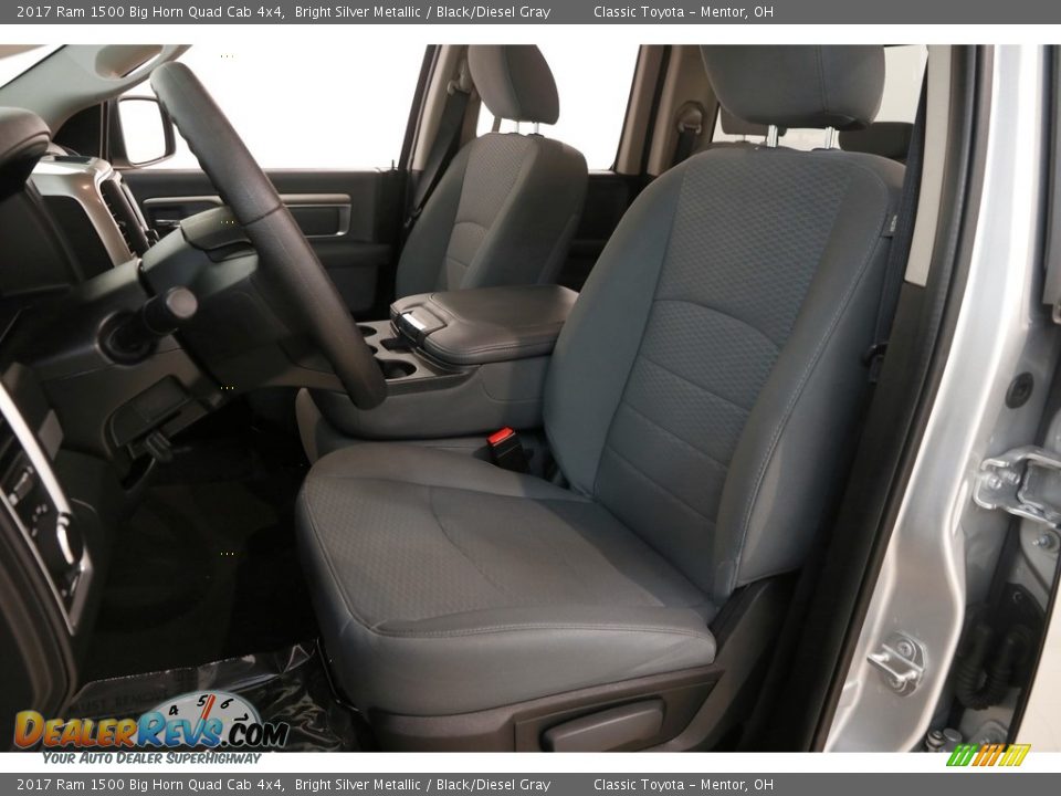2017 Ram 1500 Big Horn Quad Cab 4x4 Bright Silver Metallic / Black/Diesel Gray Photo #5