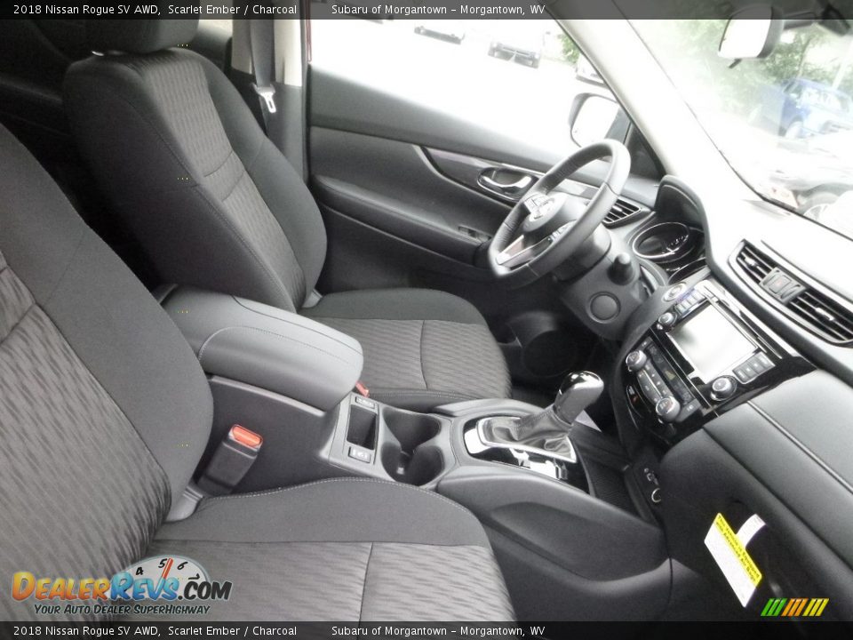 2018 Nissan Rogue SV AWD Scarlet Ember / Charcoal Photo #9