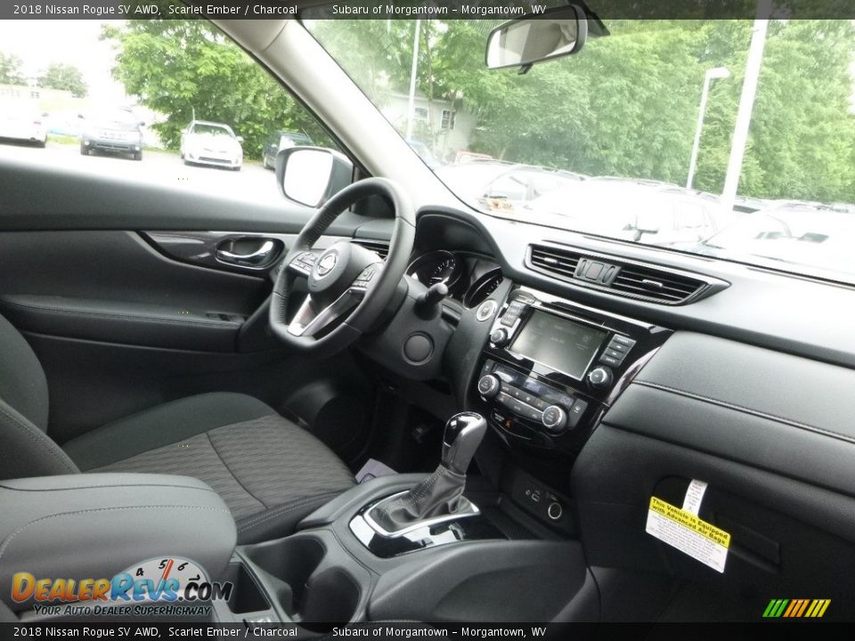 2018 Nissan Rogue SV AWD Scarlet Ember / Charcoal Photo #10