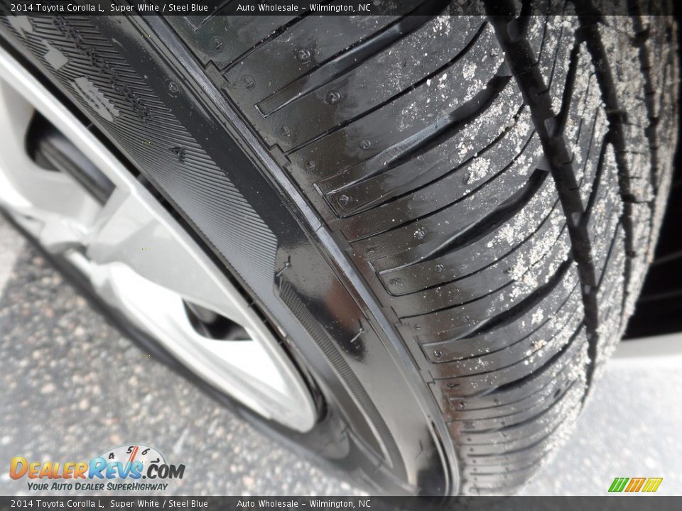 2014 Toyota Corolla L Super White / Steel Blue Photo #9