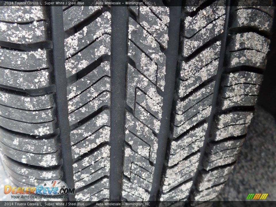 2014 Toyota Corolla L Super White / Steel Blue Photo #10