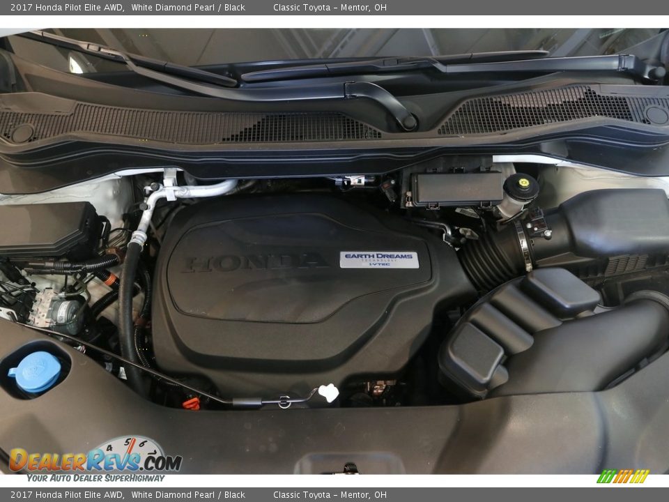2017 Honda Pilot Elite AWD White Diamond Pearl / Black Photo #33
