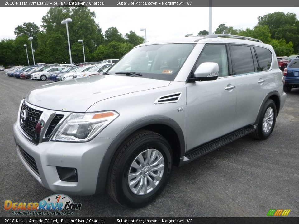 Front 3/4 View of 2018 Nissan Armada SV 4x4 Photo #8
