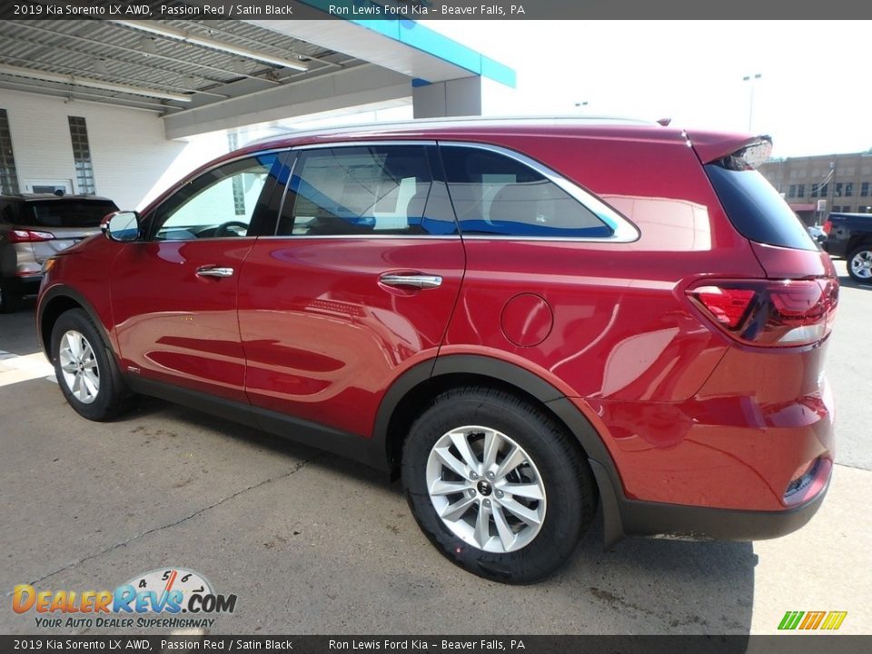 2019 Kia Sorento LX AWD Passion Red / Satin Black Photo #6