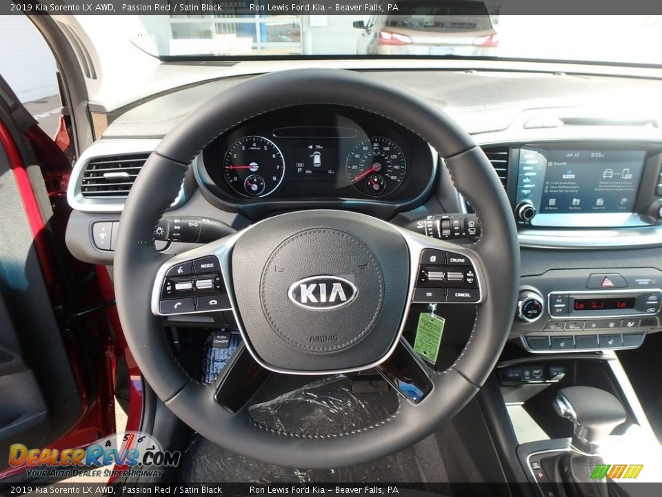 2019 Kia Sorento LX AWD Passion Red / Satin Black Photo #17