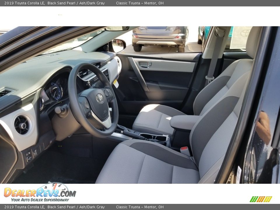 Ash/Dark Gray Interior - 2019 Toyota Corolla LE Photo #3