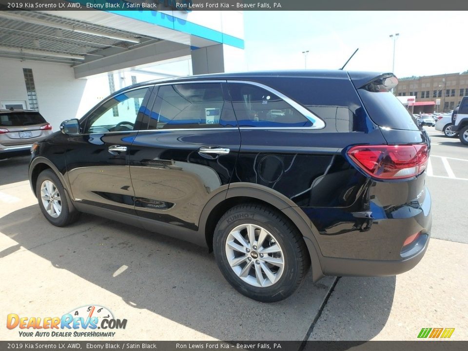 2019 Kia Sorento LX AWD Ebony Black / Satin Black Photo #5