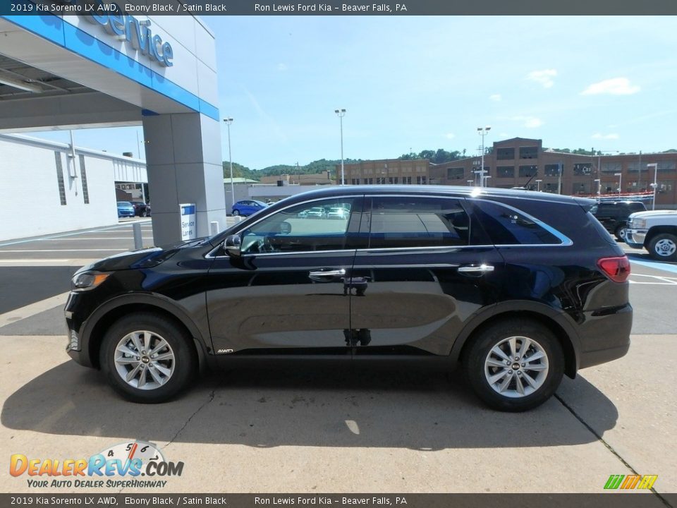 2019 Kia Sorento LX AWD Ebony Black / Satin Black Photo #6
