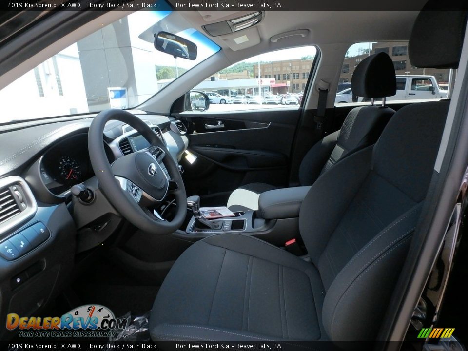 Satin Black Interior - 2019 Kia Sorento LX AWD Photo #10