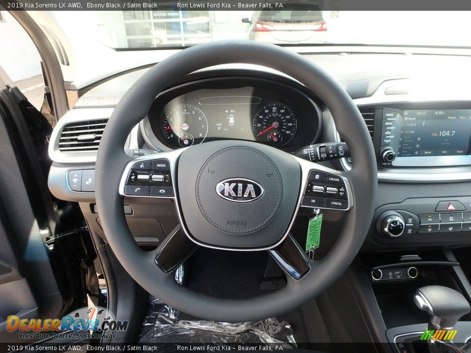 2019 Kia Sorento LX AWD Steering Wheel Photo #16