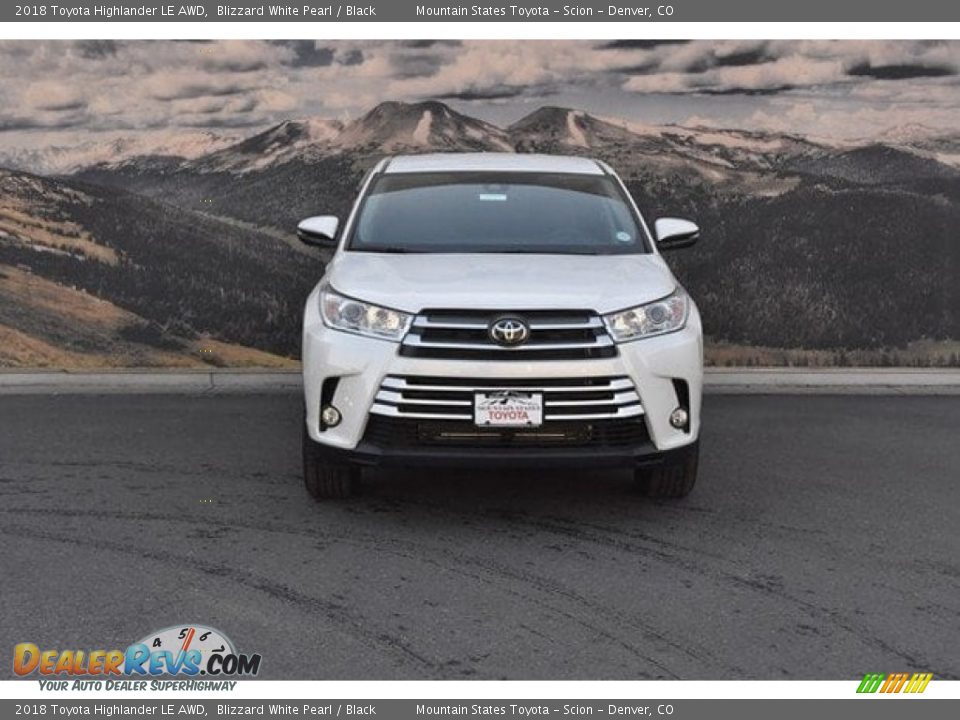 2018 Toyota Highlander LE AWD Blizzard White Pearl / Black Photo #2