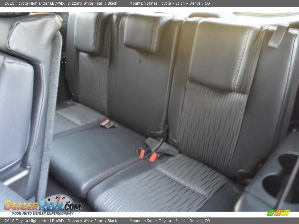 2018 Toyota Highlander LE AWD Blizzard White Pearl / Black Photo #21