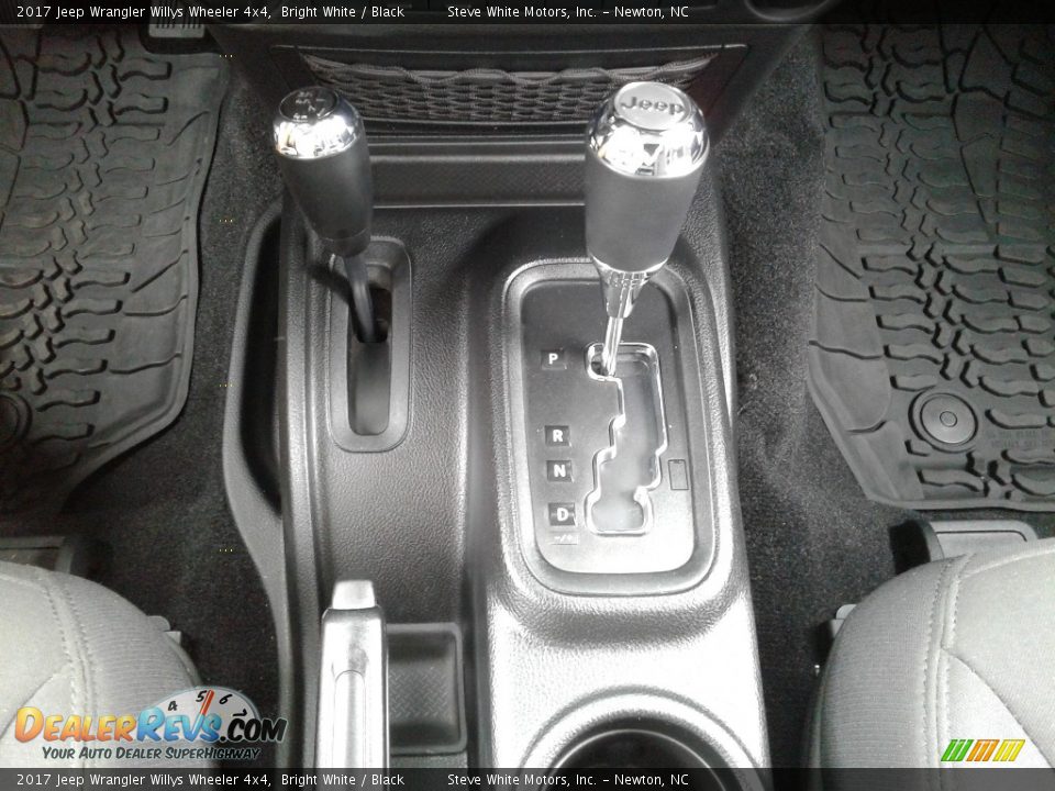 2017 Jeep Wrangler Willys Wheeler 4x4 Bright White / Black Photo #22
