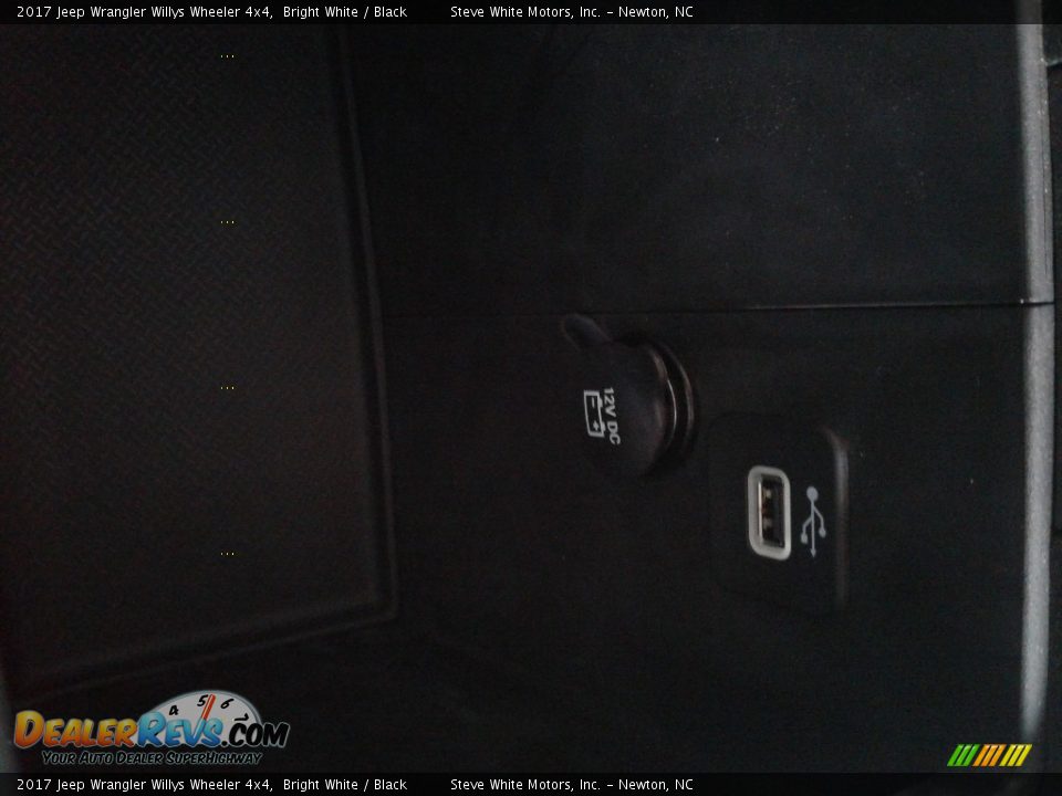 2017 Jeep Wrangler Willys Wheeler 4x4 Bright White / Black Photo #23