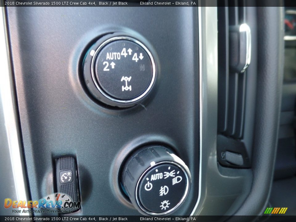 2018 Chevrolet Silverado 1500 LTZ Crew Cab 4x4 Black / Jet Black Photo #27