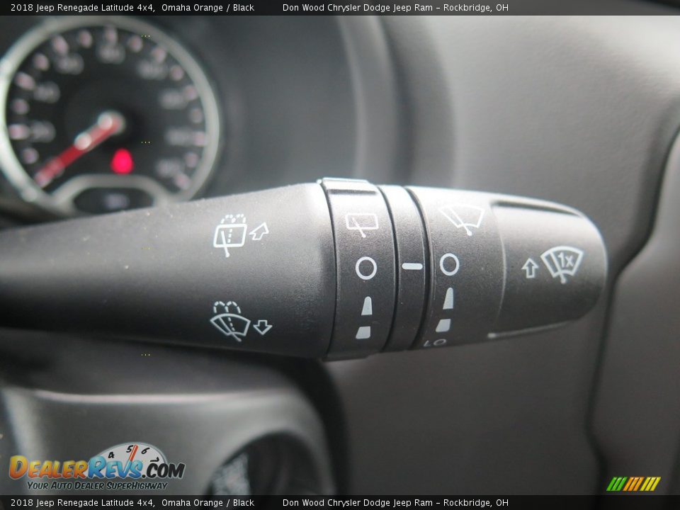 2018 Jeep Renegade Latitude 4x4 Omaha Orange / Black Photo #35