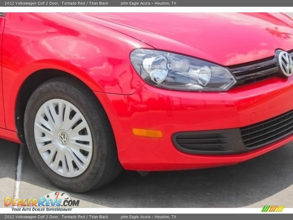 2012 Volkswagen Golf 2 Door Tornado Red / Titan Black Photo #10