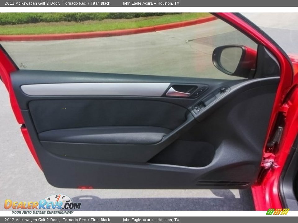 2012 Volkswagen Golf 2 Door Tornado Red / Titan Black Photo #17