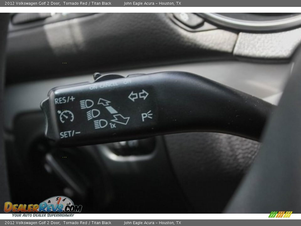2012 Volkswagen Golf 2 Door Tornado Red / Titan Black Photo #28