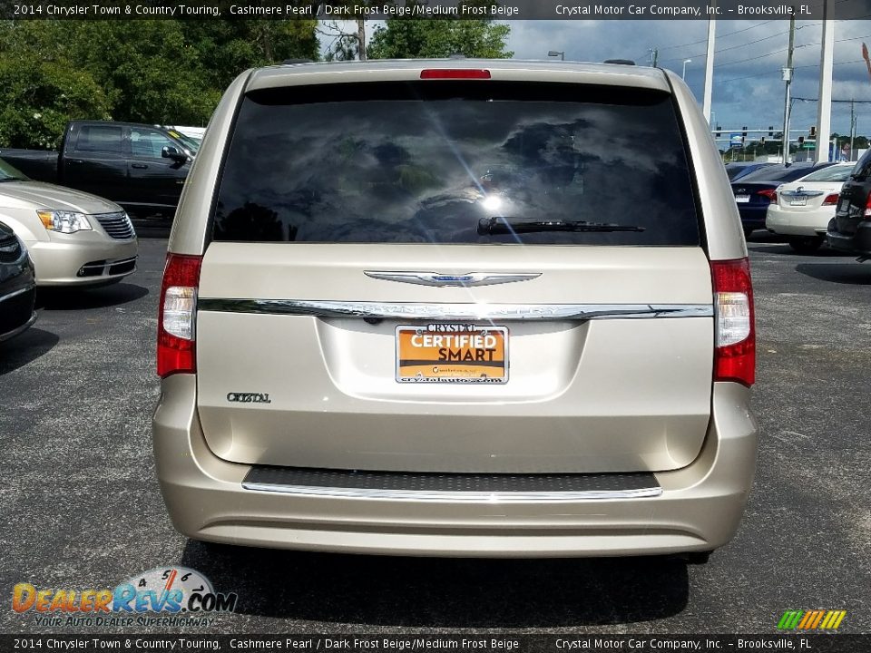2014 Chrysler Town & Country Touring Cashmere Pearl / Dark Frost Beige/Medium Frost Beige Photo #4