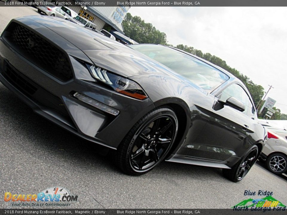 2018 Ford Mustang EcoBoost Fastback Magnetic / Ebony Photo #26