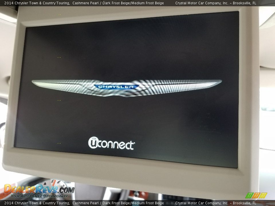 2014 Chrysler Town & Country Touring Cashmere Pearl / Dark Frost Beige/Medium Frost Beige Photo #14