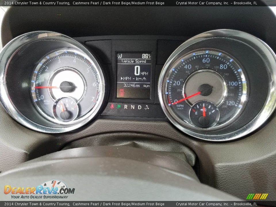 2014 Chrysler Town & Country Touring Cashmere Pearl / Dark Frost Beige/Medium Frost Beige Photo #16