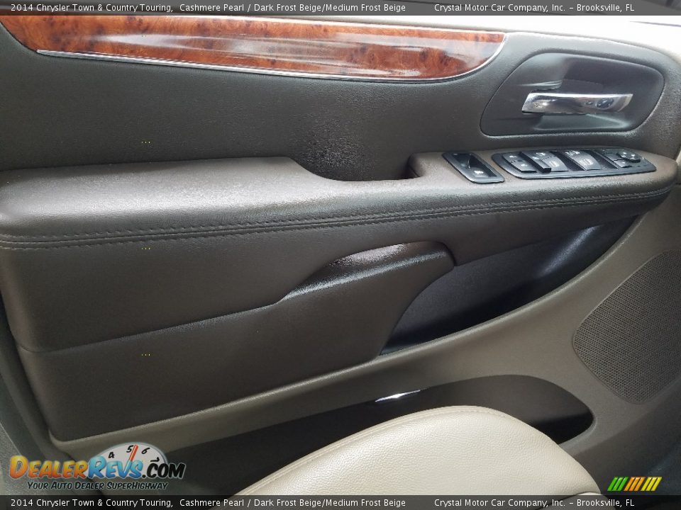 2014 Chrysler Town & Country Touring Cashmere Pearl / Dark Frost Beige/Medium Frost Beige Photo #19