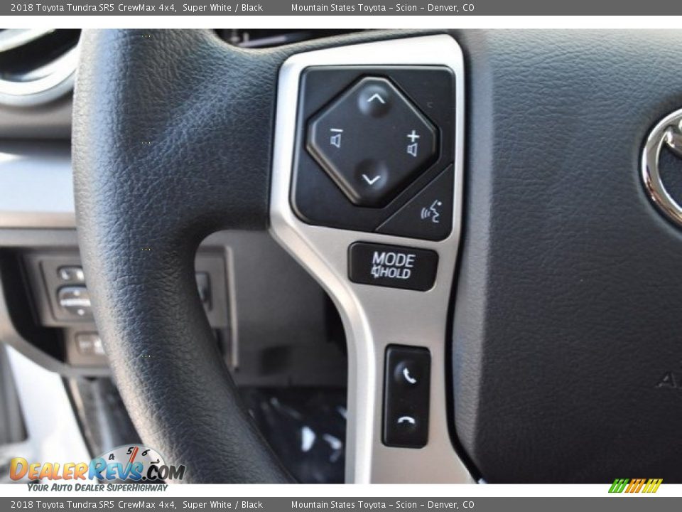 2018 Toyota Tundra SR5 CrewMax 4x4 Super White / Black Photo #26