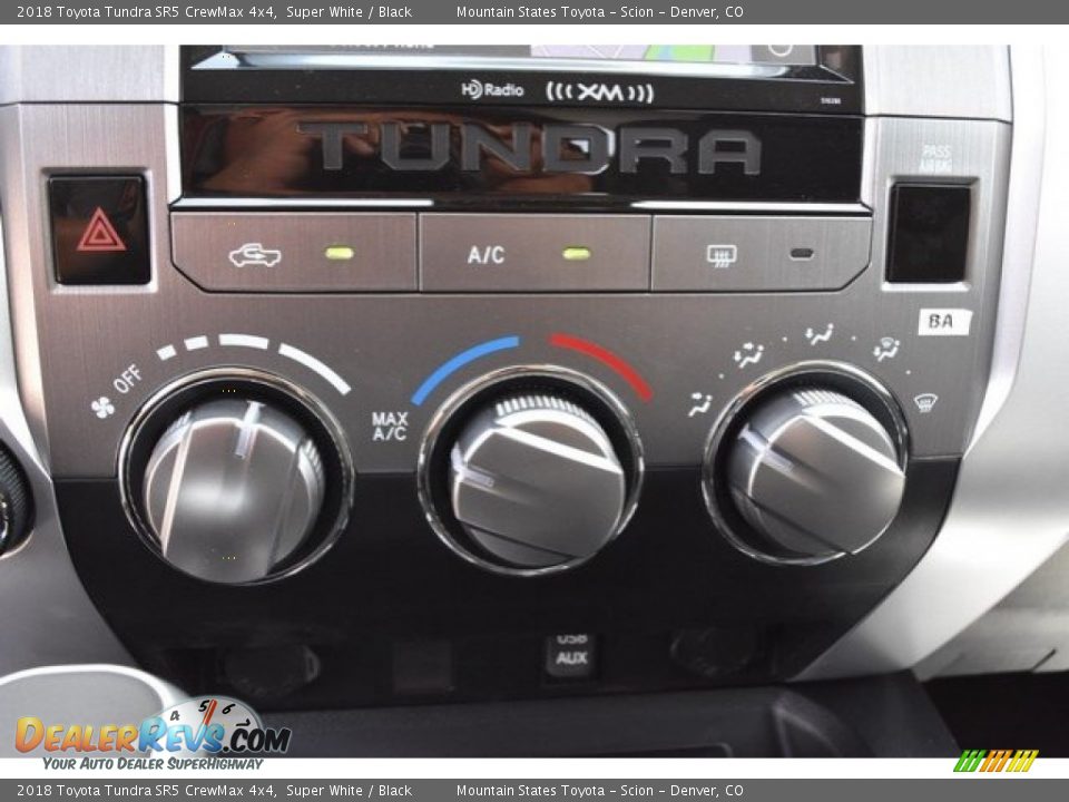 2018 Toyota Tundra SR5 CrewMax 4x4 Super White / Black Photo #30