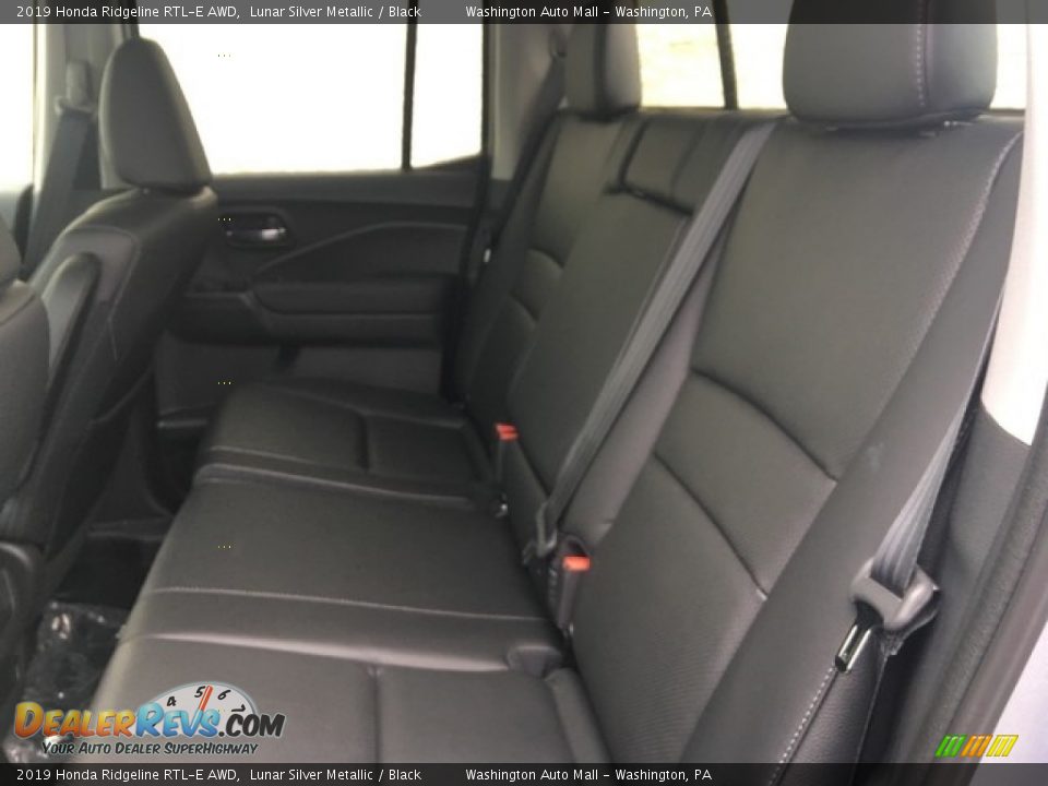 Rear Seat of 2019 Honda Ridgeline RTL-E AWD Photo #26