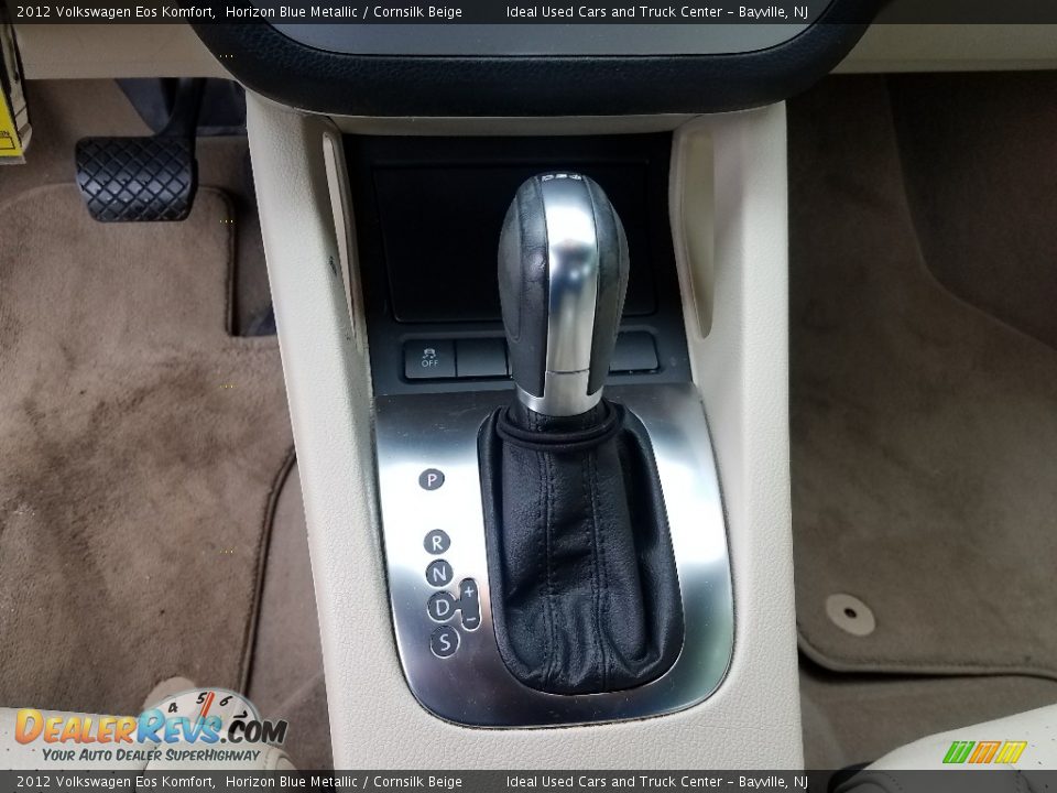 2012 Volkswagen Eos Komfort Horizon Blue Metallic / Cornsilk Beige Photo #17