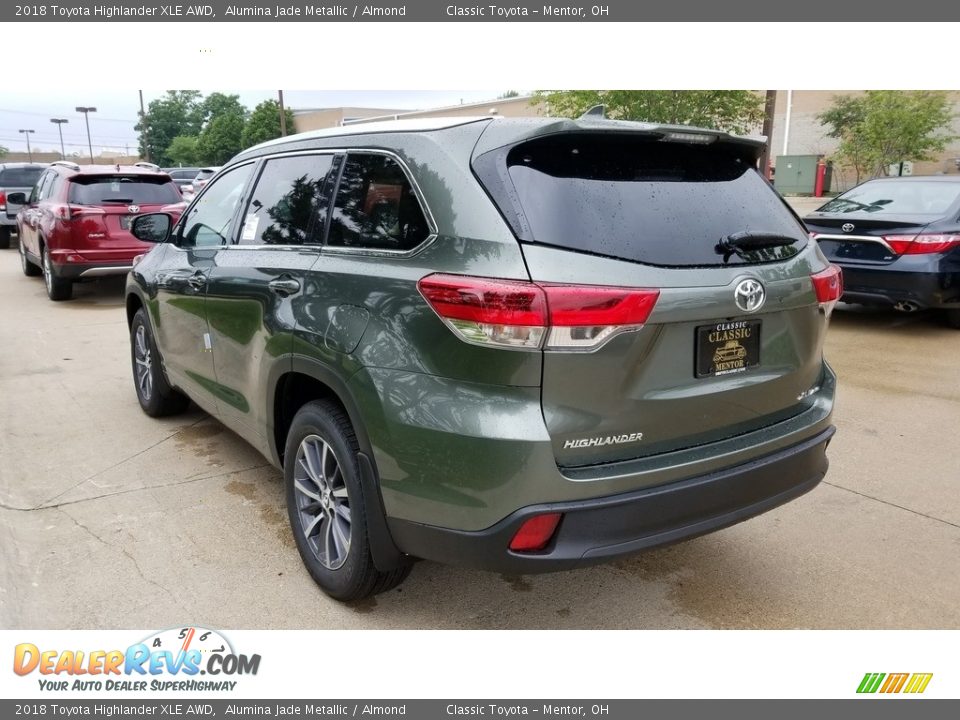 2018 Toyota Highlander XLE AWD Alumina Jade Metallic / Almond Photo #2