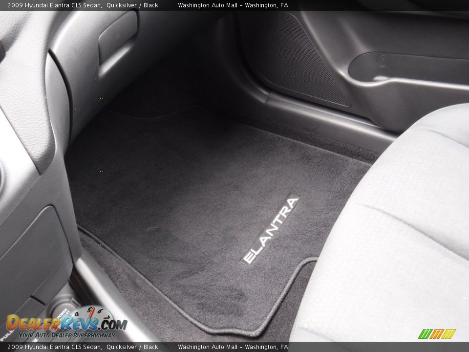 2009 Hyundai Elantra GLS Sedan Quicksilver / Black Photo #17