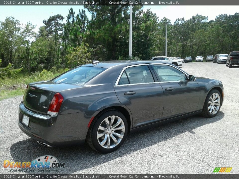 2018 Chrysler 300 Touring Granite Crystal Metallic / Black/Linen Photo #5