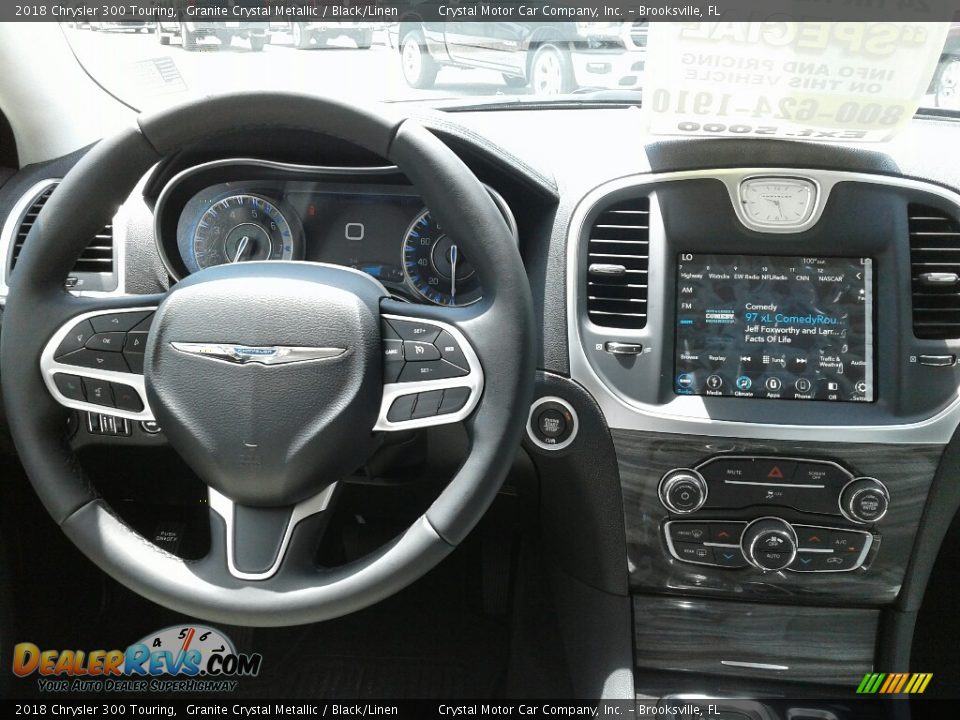 2018 Chrysler 300 Touring Granite Crystal Metallic / Black/Linen Photo #13