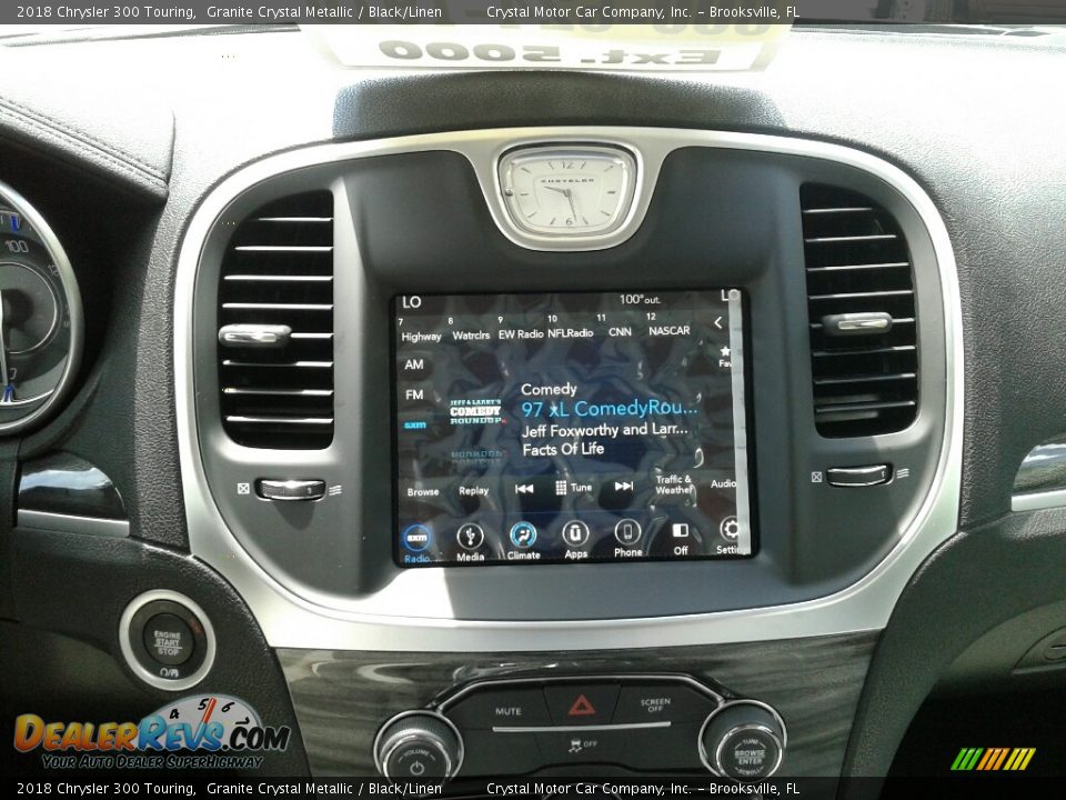 2018 Chrysler 300 Touring Granite Crystal Metallic / Black/Linen Photo #15