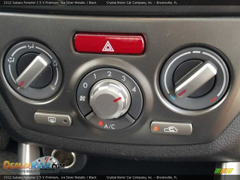 2012 Subaru Forester 2.5 X Premium Ice Silver Metallic / Black Photo #16