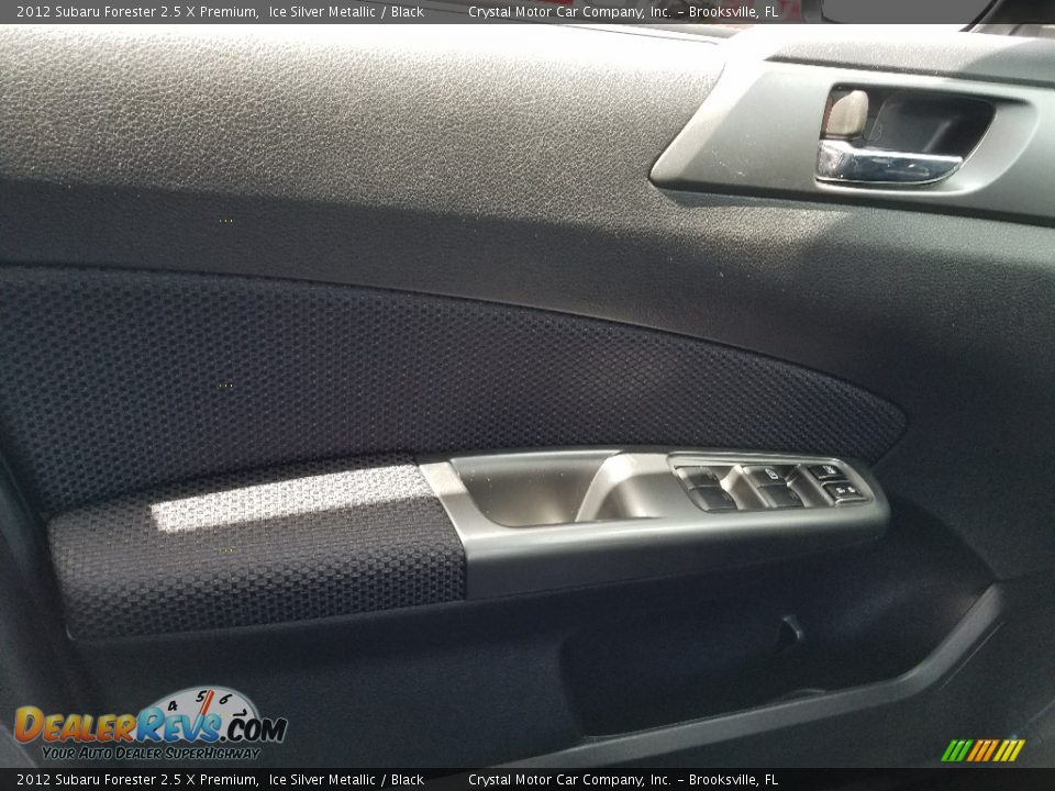 2012 Subaru Forester 2.5 X Premium Ice Silver Metallic / Black Photo #17