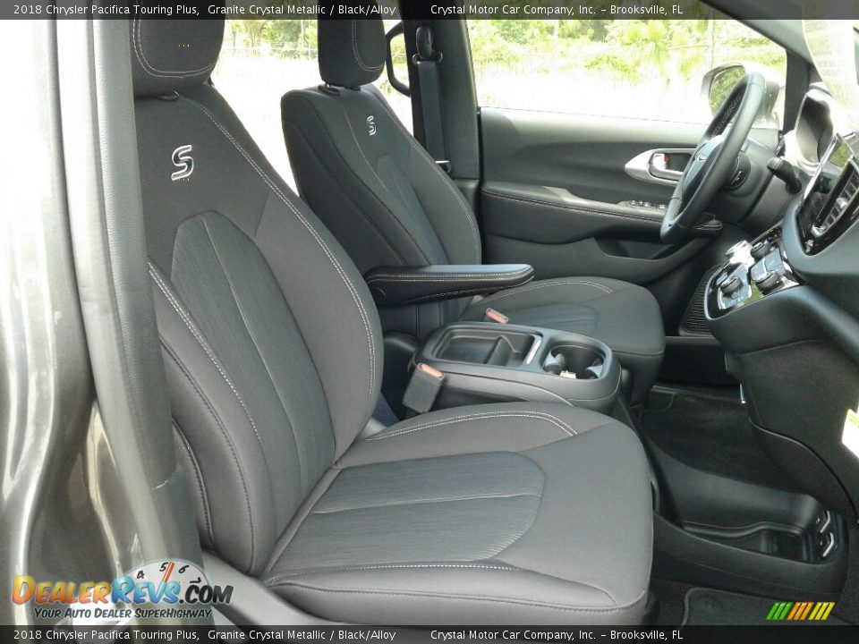 2018 Chrysler Pacifica Touring Plus Granite Crystal Metallic / Black/Alloy Photo #12