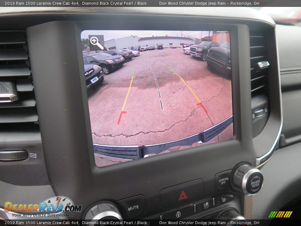 2019 Ram 1500 Laramie Crew Cab 4x4 Diamond Black Crystal Pearl / Black Photo #3
